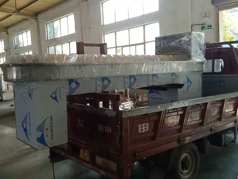 洗瓶機廠家發貨現場