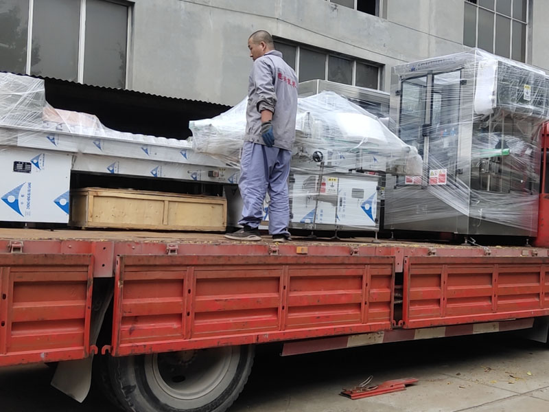 洗瓶機廠家灌裝洗瓶成套設備發貨