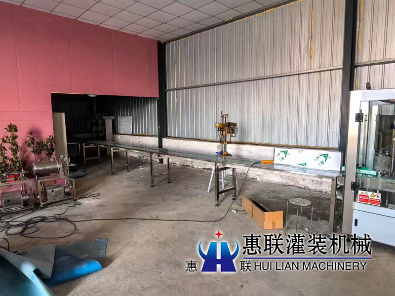 杭州整套洗瓶灌裝生產線現場