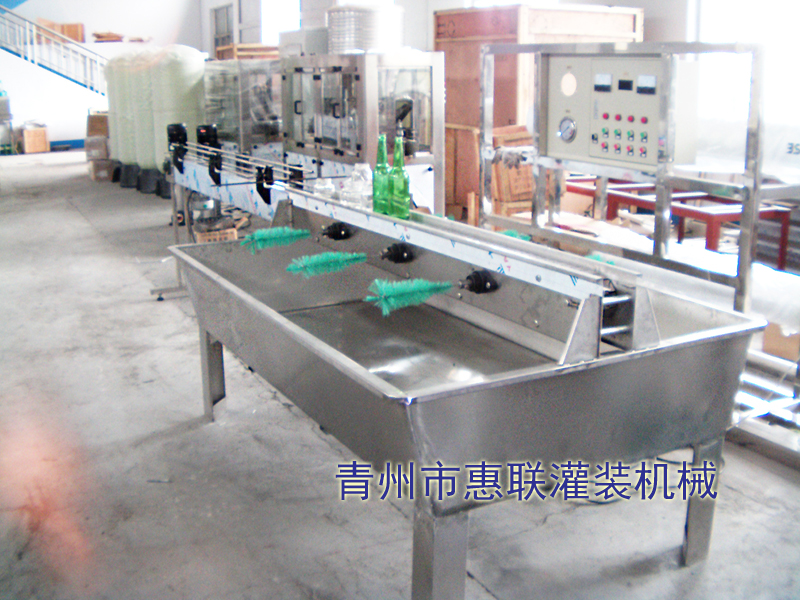 簡(jiǎn)易沖瓶機(jī)